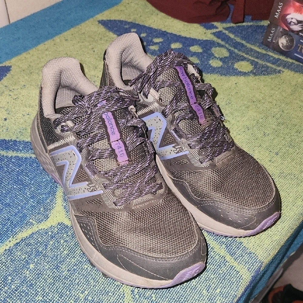 New Balance Women's Gray and Purple Running Shoes